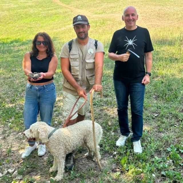 Ospiti con Alex e Gold dopo la ricerca